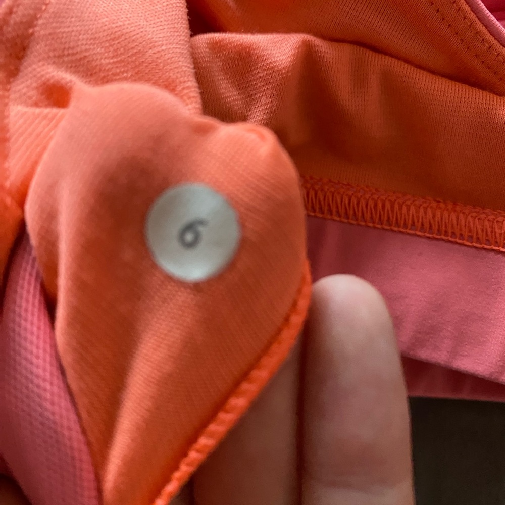 Lululemon bra - Picture 4 of 4